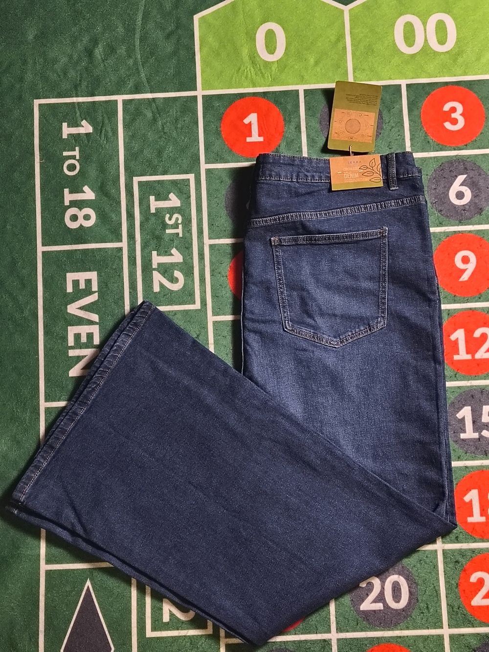 NWT Serra Circulose Dark Wash Flare Jeans Women's Size XL